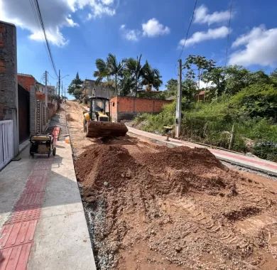 Pavimentação em paver e sinalização viária das Ruas 6030, Demétrio, 6032 e Palmital, localizadas no bairro Nossa Senhora da Conceição, Balneário Piçarras/SC