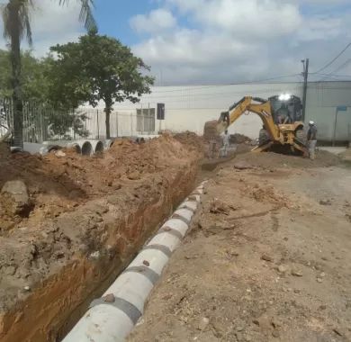 Obra de pavimentação asfáltica, drenagem pluvial e sinalização viária das Ruas Vereador João Figueiredo, Victor Molin e Presidente Geisel - Balneário Piçarras
