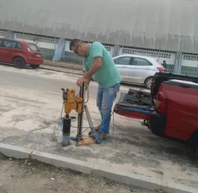Obra de pavimentação asfáltica e sinalização viária da Rua Joaçaba e Avenida Beira Rio - Balneário Piçarras