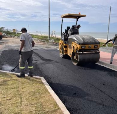 Obra de urbanização da Av. José Temístocles de Macedo (Orla Norte) de Balneário Piçarras/SC