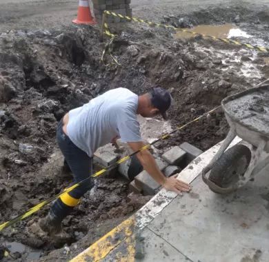 Obra pavimentação asfáltica, drenagem pluvial e sinalização viária da Rua Eulálio da Trindade (Rua 1680) - Balneário Piçarras