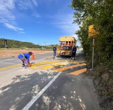 Obra de pavimentação asfáltica, drenagem pluvial e sinalização viária da Estrada Geral da Lagoa - Trecho 03