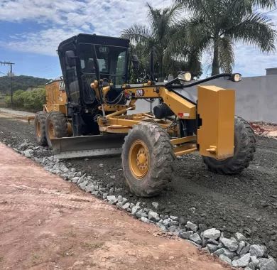 Obra de pavimentação asfáltica, drenagem pluvial e sinalização viária da Estrada Geral da Lagoa - Trecho 03