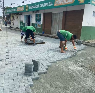 Pavimentação da Rua 5000 - Trecho entre as Ruas Maria Pinto e Manoel Ferreira - Bairro Nossa Senhora da Paz - Balneário Piçarras