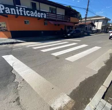 Pavimentação da Rua 5000 - Trecho entre as Ruas Maria Pinto e Manoel Ferreira - Bairro Nossa Senhora da Paz - Balneário Piçarras