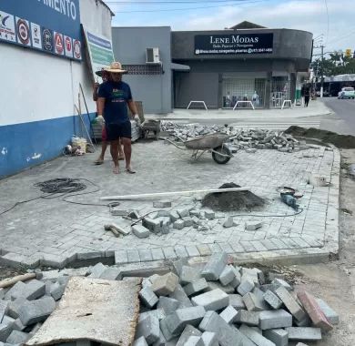 Pavimentação da Rua 5000 - Trecho entre as Ruas Maria Pinto e Manoel Ferreira - Bairro Nossa Senhora da Paz - Balneário Piçarras