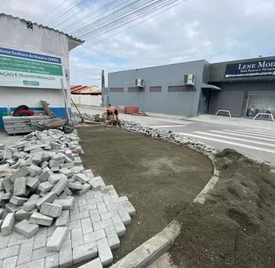 Pavimentação da Rua 5000 - Trecho entre as Ruas Maria Pinto e Manoel Ferreira - Bairro Nossa Senhora da Paz - Balneário Piçarras
