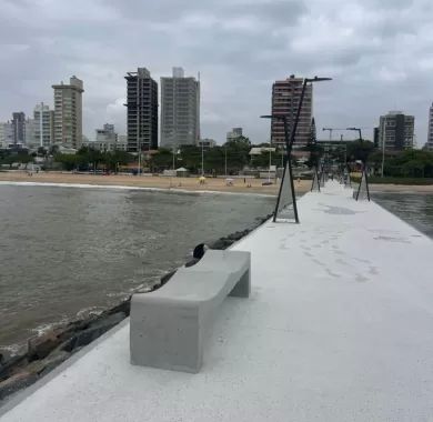 Urbanização e iluminação pública dos molhes Norte, Balneário Piçarras - SC