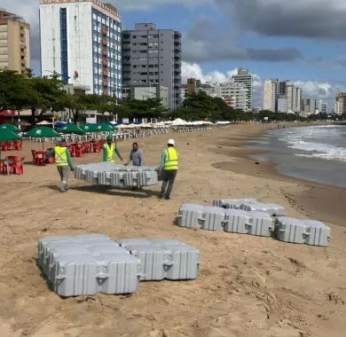 Urbanização e iluminação pública dos molhes Norte, Balneário Piçarras - SC