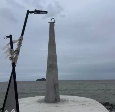 Urbanização e iluminação pública dos molhes Norte, Balneário Piçarras - SC