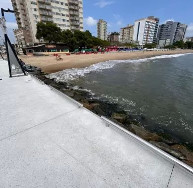 Urbanização e iluminação pública dos molhes Norte, Balneário Piçarras - SC